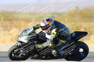 media/Dec-07-2024-CVMA (Sat) [[21c5f1ef85]]/Race 11-Amateur Supersport Open/